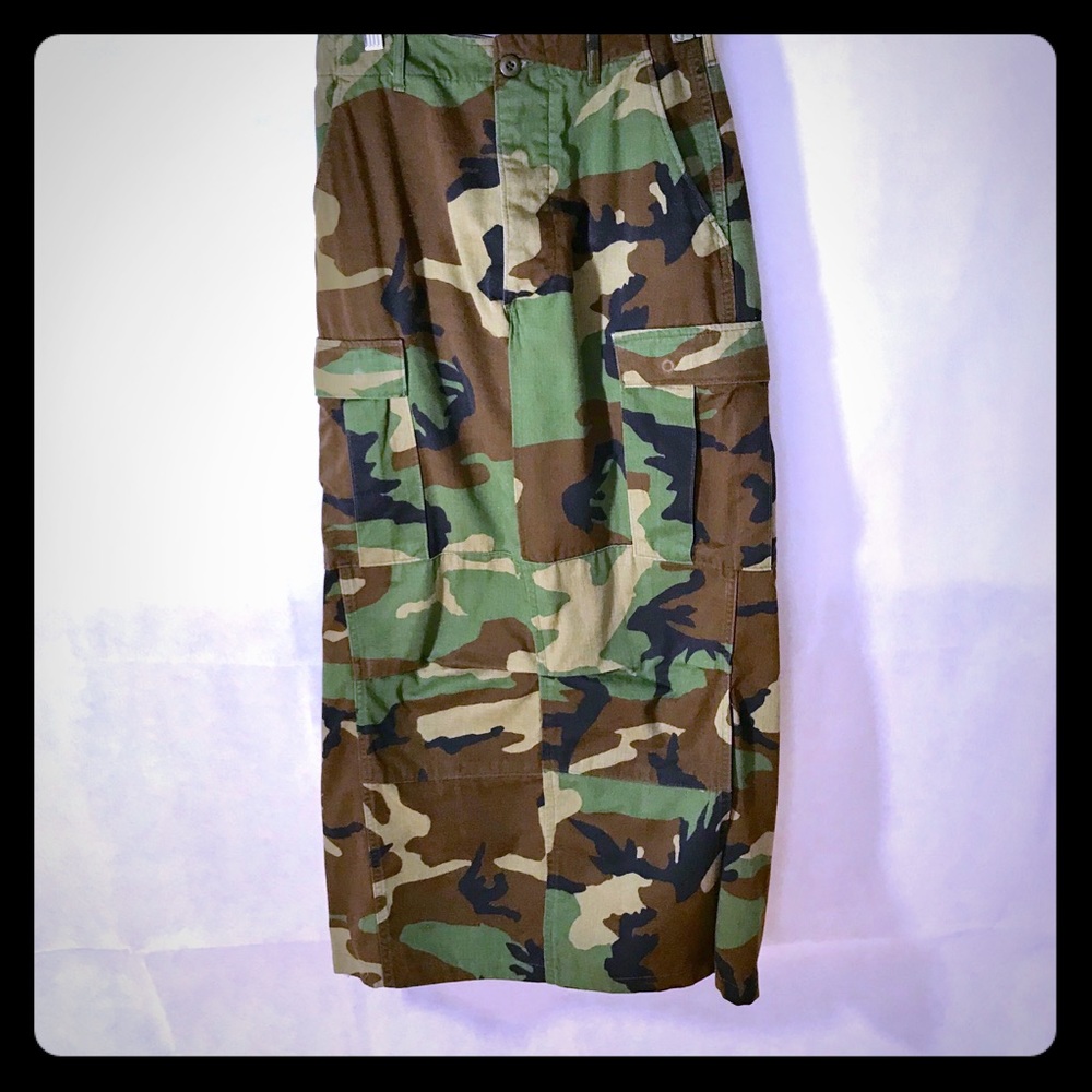 Up cycled army pants into a skirt size S